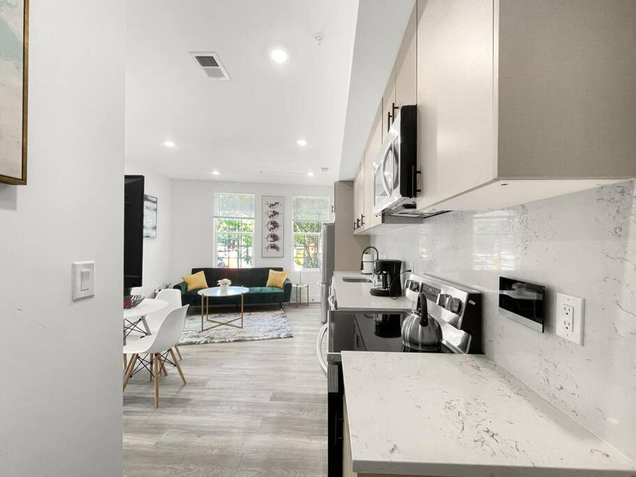 Classy Capitol Hill Apt, Steps From Dc Attraction Washington Dış mekan fotoğraf