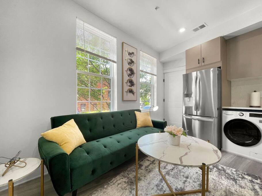 Classy Capitol Hill Apt, Steps From Dc Attraction Washington Dış mekan fotoğraf